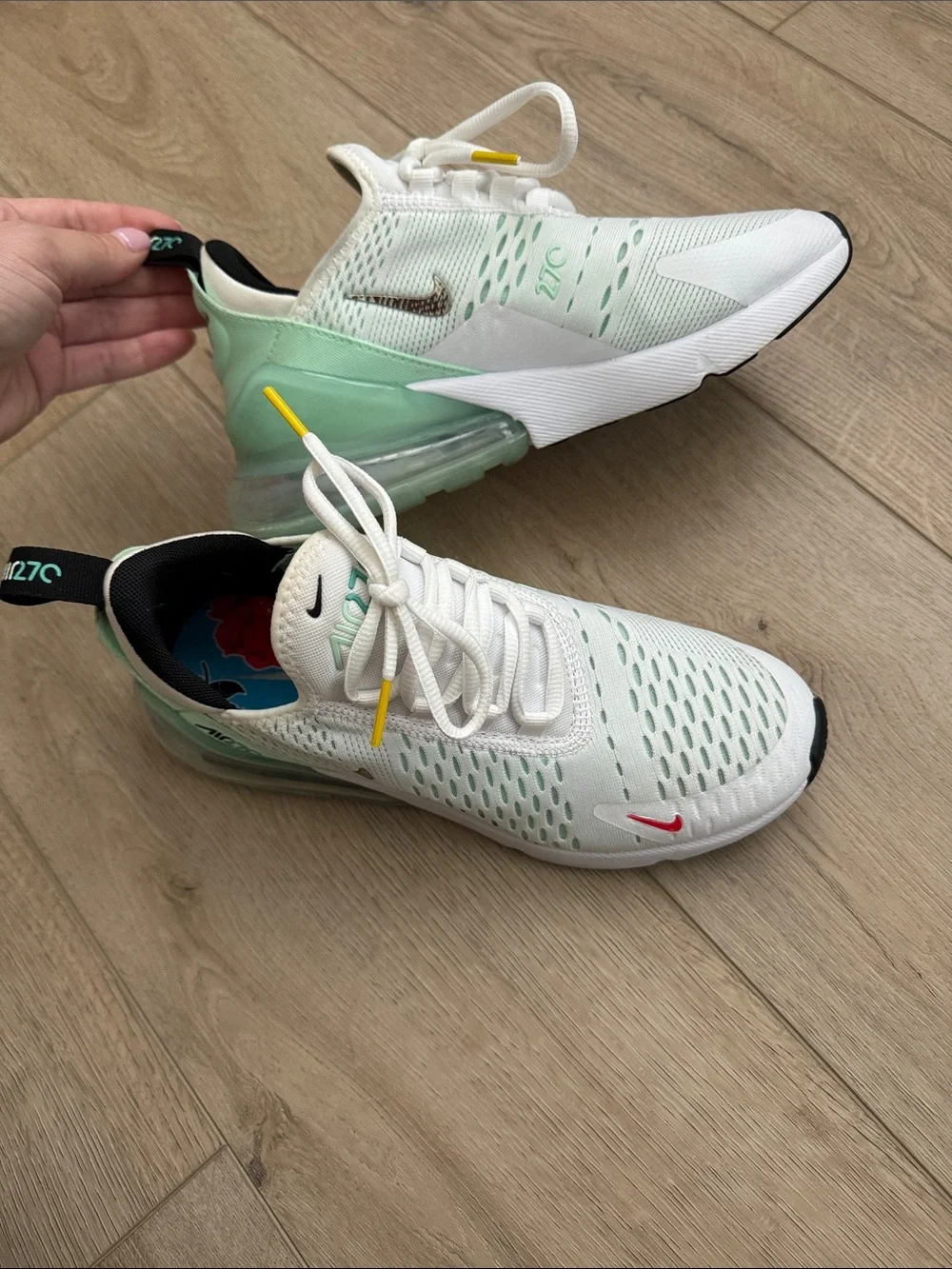 Nike White Mint Green Air Max 270 Sneakers